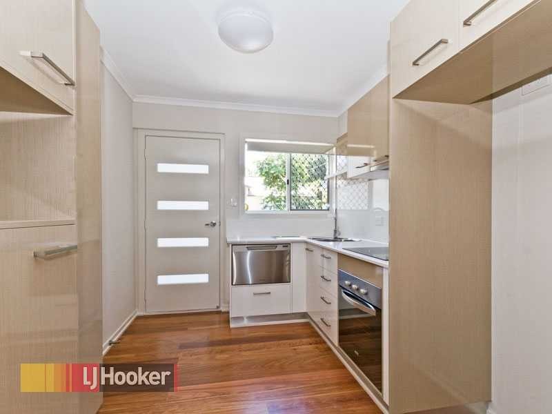 4/42 Toorak Road, Hamilton QLD 4007