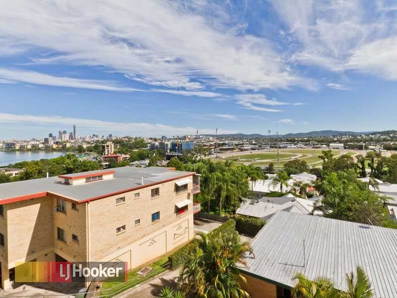 8/42 Toorak Road, Hamilton QLD 4007