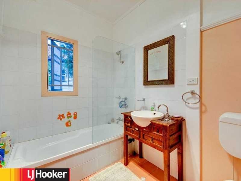 40 Harold Street, Stafford QLD 4053