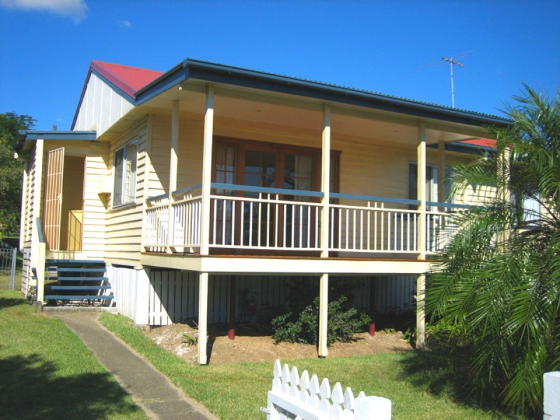 24 Vaucluse Street, Wavell Heights QLD 4012