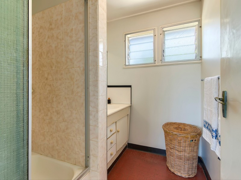 5 Montclair Street, Aspley QLD 4034