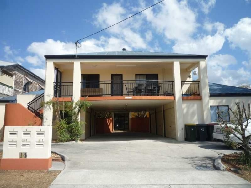 2/14 Broughton Road, Kedron QLD 4031