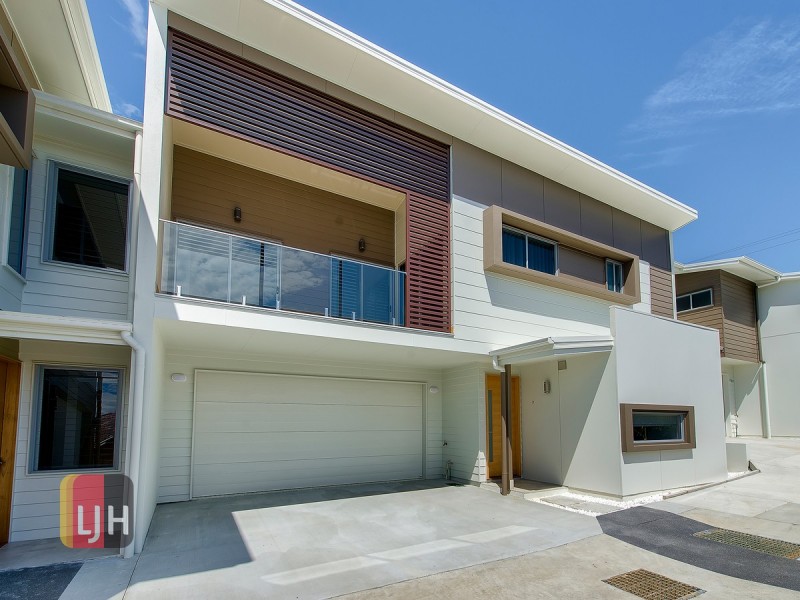 2/117 Haig Street, Stafford QLD 4053