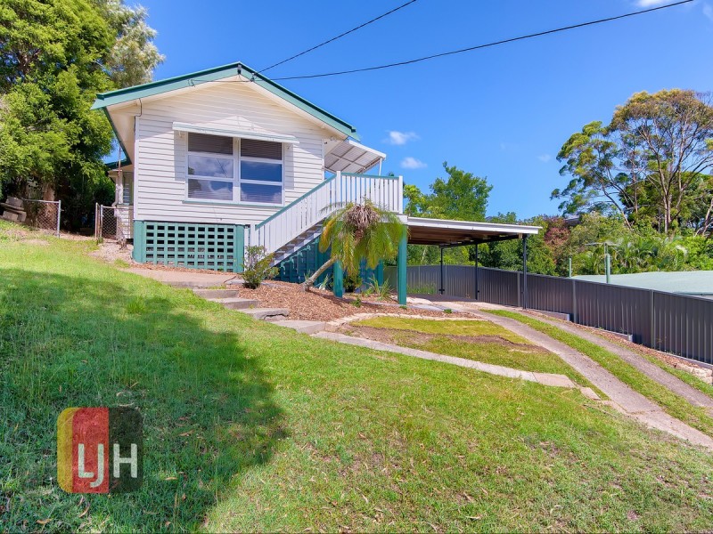 14 Koolewong Street, Stafford Heights QLD 4053