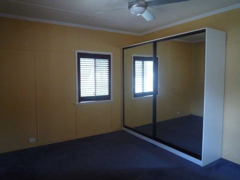 43 Unmack Street, Chermside QLD 4032