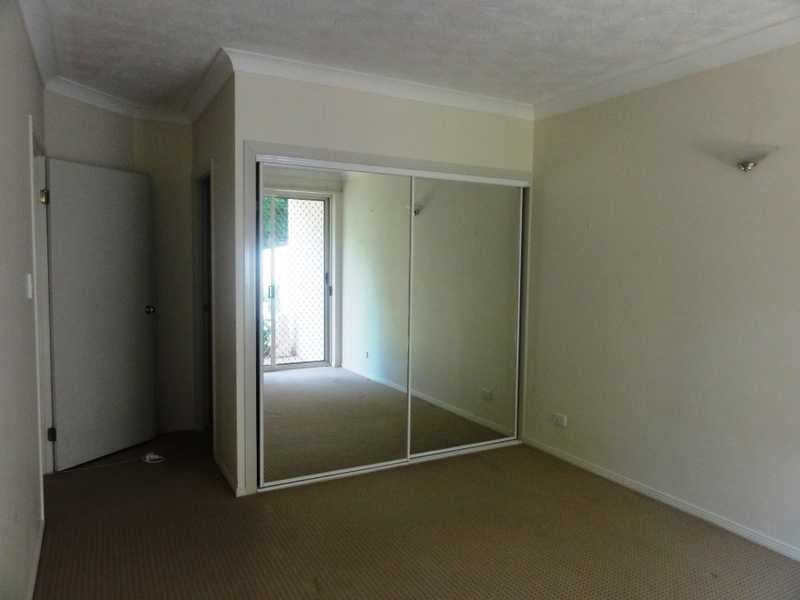 2/17 Mitchell Street, Kedron QLD 4031