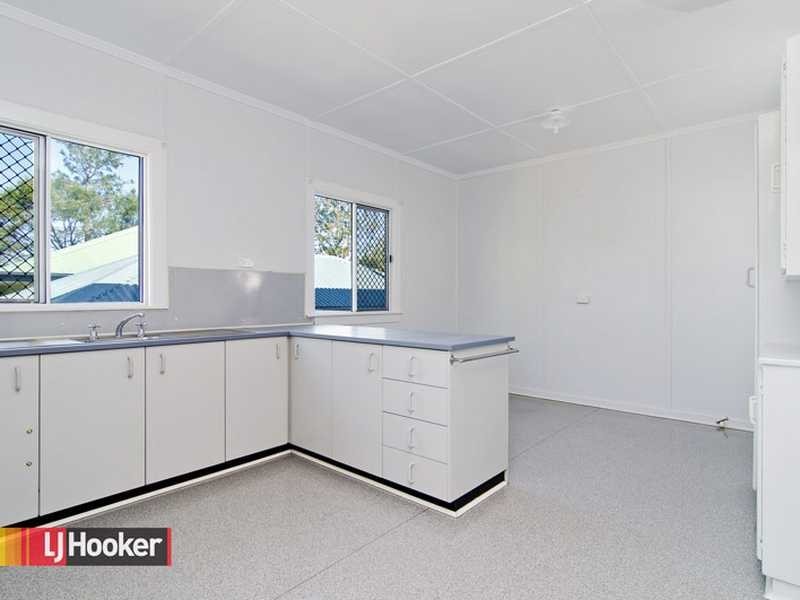 33 Hodgkinson Street, Chermside QLD 4032