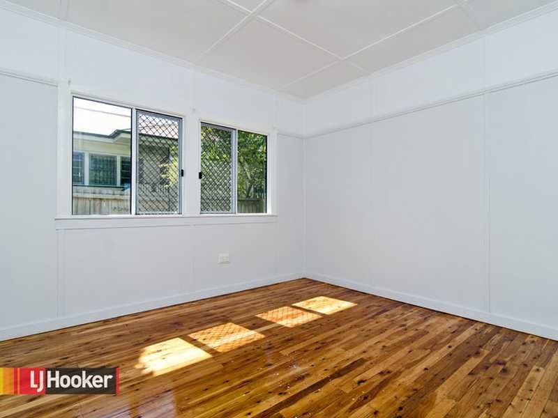 33 Hodgkinson Street, Chermside QLD 4032