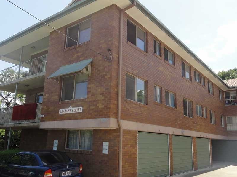 2/4 Bonython Street, Windsor QLD 4030