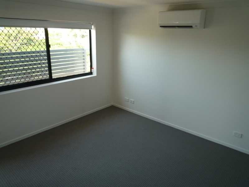 232/83 Lawson Street, Morningside QLD 4170