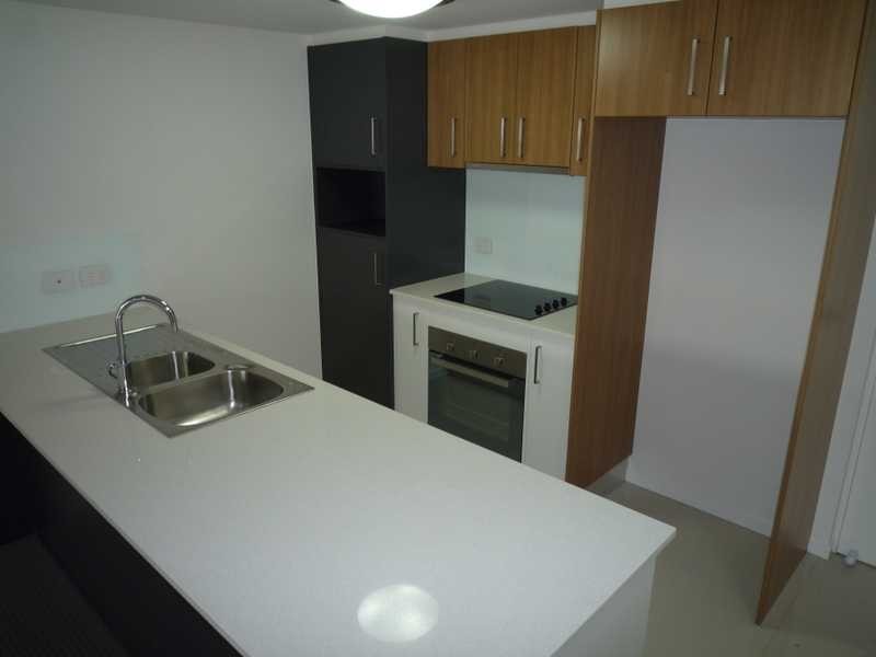 224/83 Lawson Street, Morningside QLD 4170