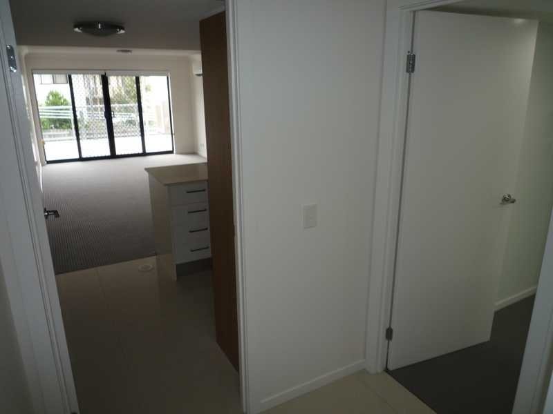 217/83 Lawson Street, Morningside QLD 4170