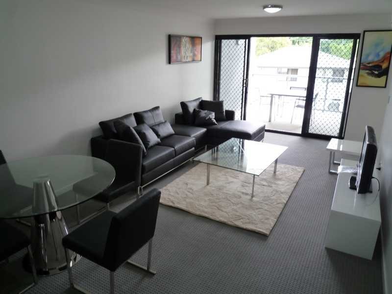 227/83 Lawson Street, Morningside QLD 4170