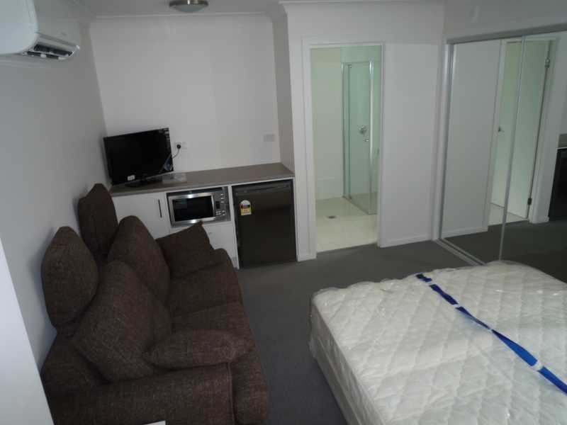 227/83 Lawson Street, Morningside QLD 4170