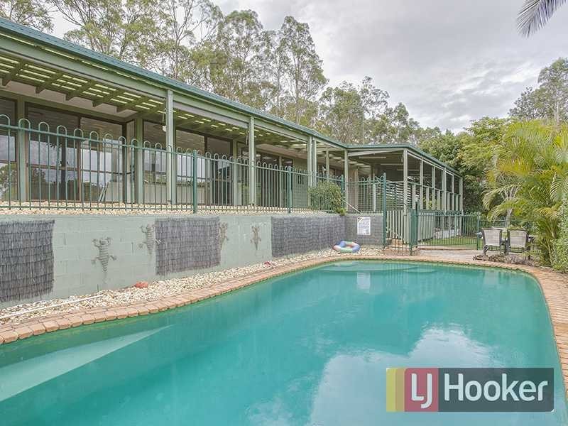 86 Carinya Street, Indooroopilly QLD 4068