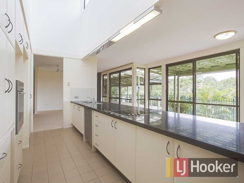 86 Carinya Street, Indooroopilly QLD 4068