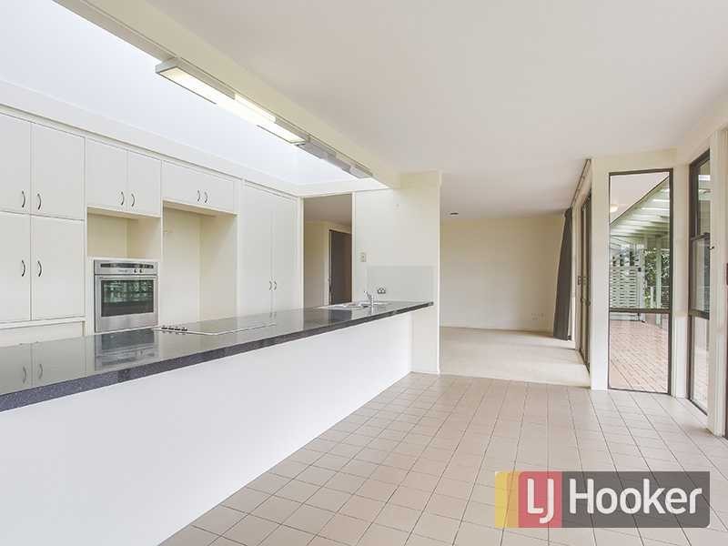 86 Carinya Street, Indooroopilly QLD 4068