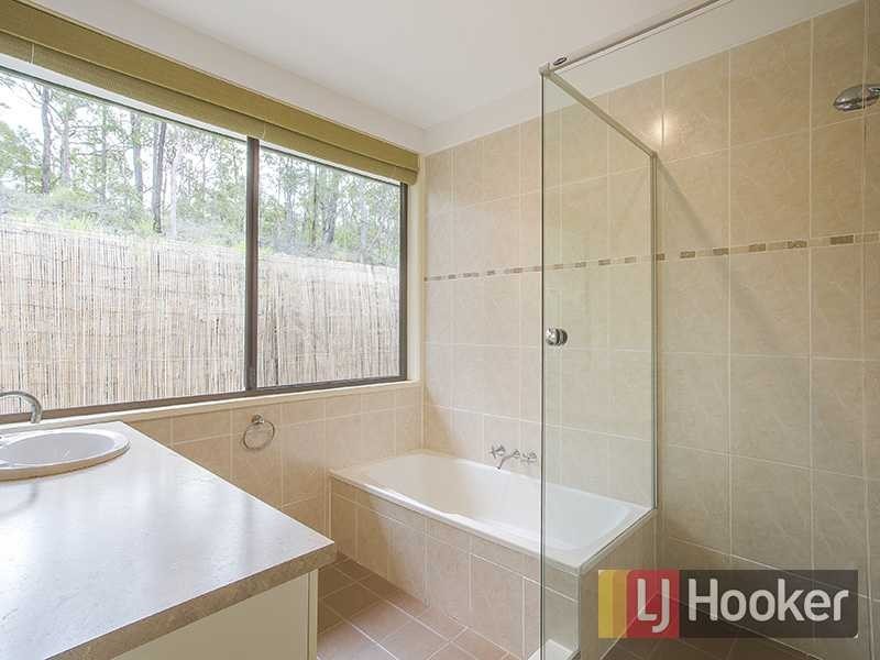 86 Carinya Street, Indooroopilly QLD 4068