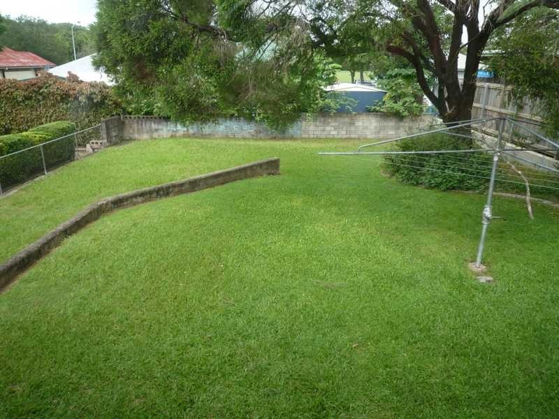 35 Theodore Street, Stafford QLD 4053