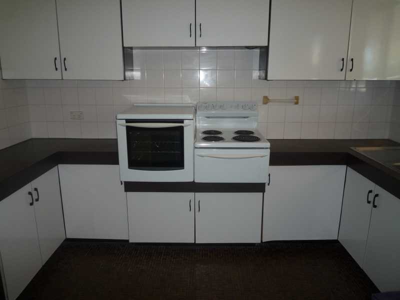 2/16 Glenfern Avenue, Kedron QLD 4031