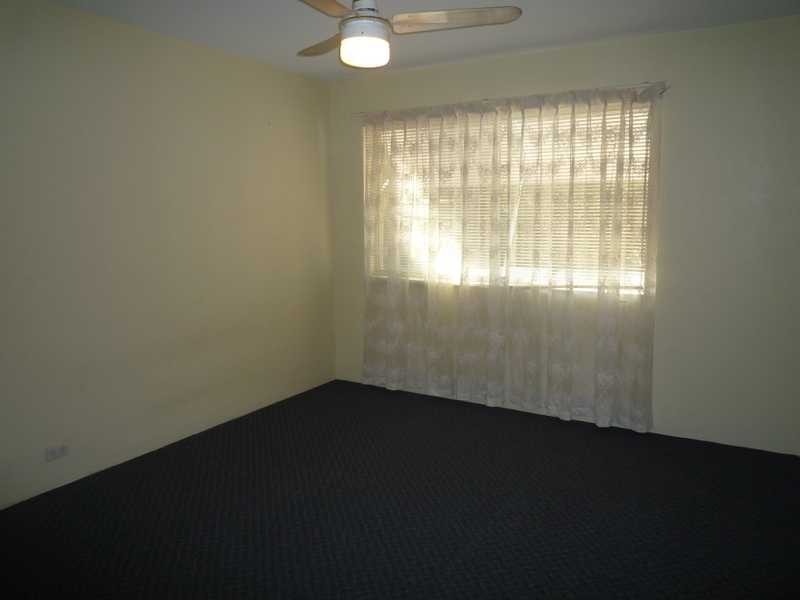 2/16 Glenfern Avenue, Kedron QLD 4031