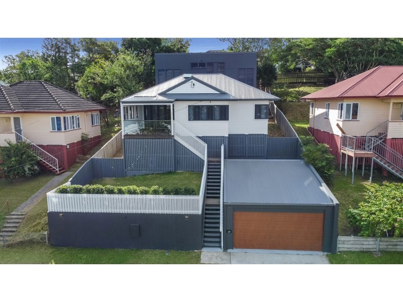 17 Armfield Street, Stafford QLD 4053