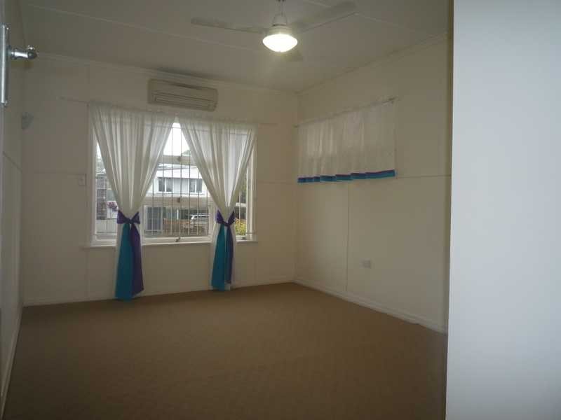 18 Quill Street, Stafford Heights QLD 4053