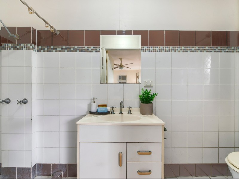 1/26 Evans Street, Nundah QLD 4012