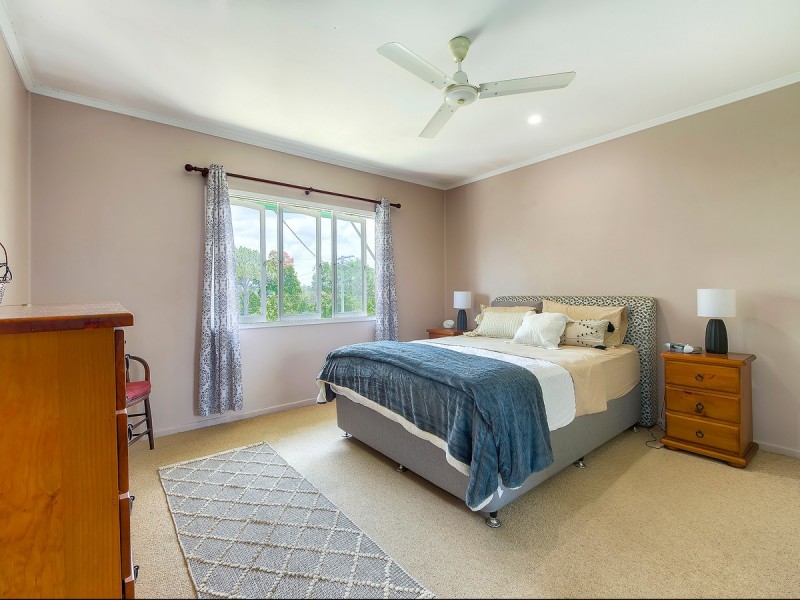 59 Chuter Street, Stafford Heights QLD 4053