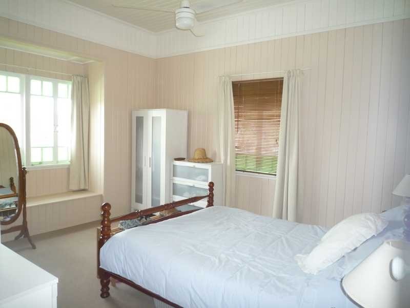 54 Fifth Avenue, Kedron QLD 4031