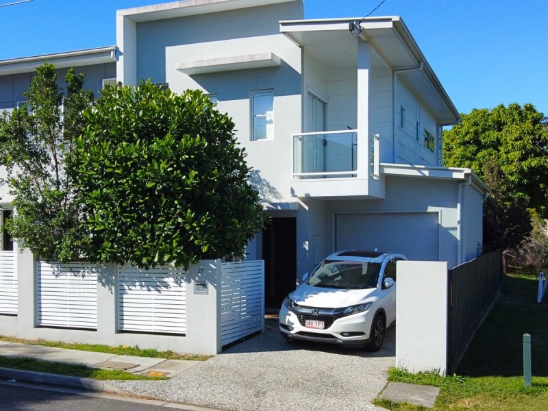 27 Lutana Street, Stafford QLD 4053