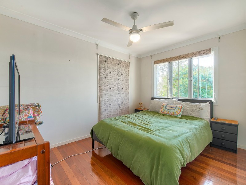 236 Appleby Road, Stafford Heights QLD 4053