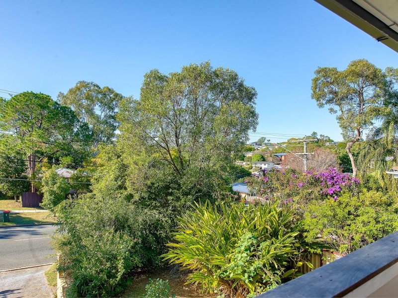 236 Appleby Road, Stafford Heights QLD 4053