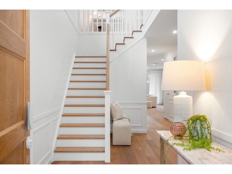 14 Williams Avenue, Hendra QLD 4011