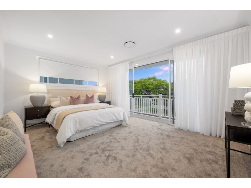 14 Williams Avenue, Hendra QLD 4011