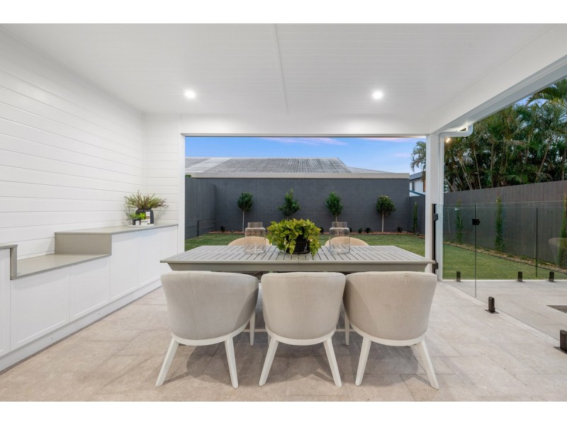 14 Williams Avenue, Hendra QLD 4011