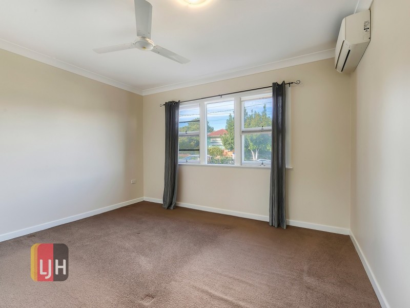 9 Chingford Street, Chermside West QLD 4032