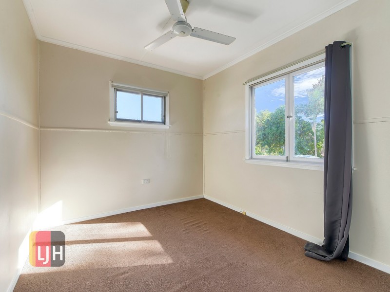 9 Chingford Street, Chermside West QLD 4032