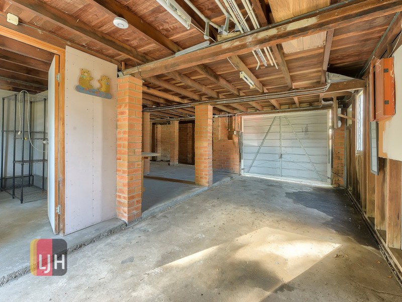 9 Chingford Street, Chermside West QLD 4032