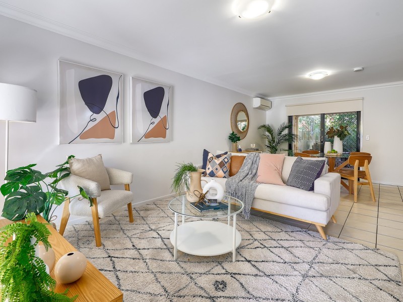 67 Lockrose Street, Mitchelton QLD 4053