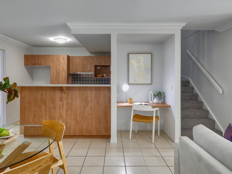 67 Lockrose Street, Mitchelton QLD 4053