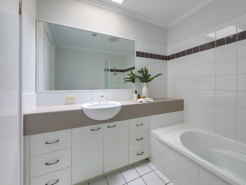 67 Lockrose Street, Mitchelton QLD 4053