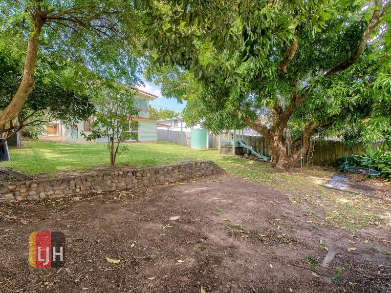 6 Ormeley Street, Stafford Heights QLD 4053