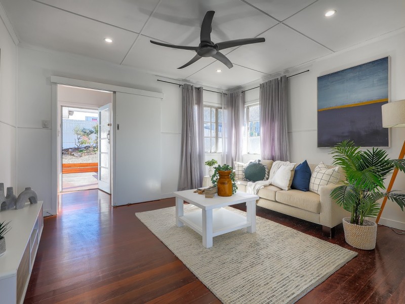 379 Webster Road, Stafford Heights QLD 4053
