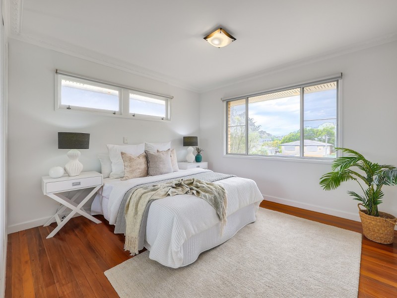 124 Farrant Street, Stafford Heights QLD 4053