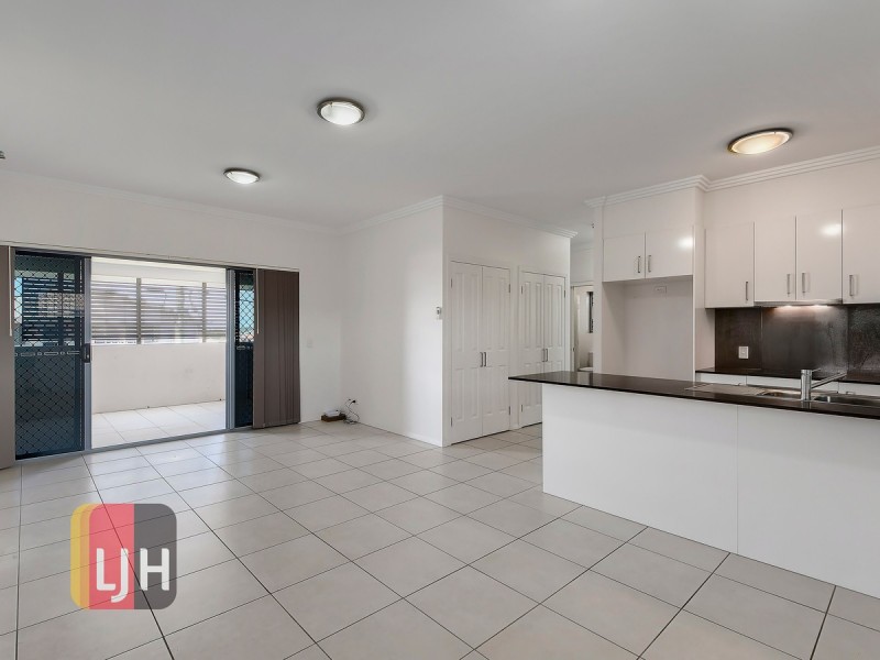 1/2 Rowell Street, Zillmere QLD 4034