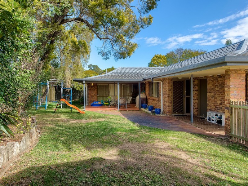 16 Ben Lomond Street, Aspley QLD 4034