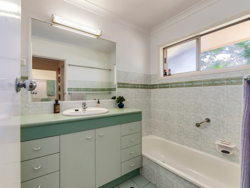 47 Felstead Street, Everton Park QLD 4053