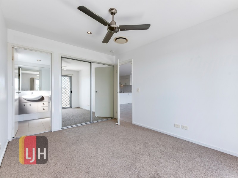 4/46 Moore Street, Morningside QLD 4170