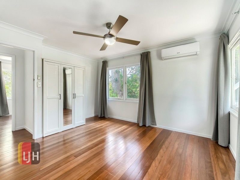 12 Bann Street, Stafford Heights QLD 4053